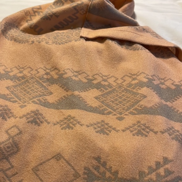 Cardigan - Picture 4 of 4